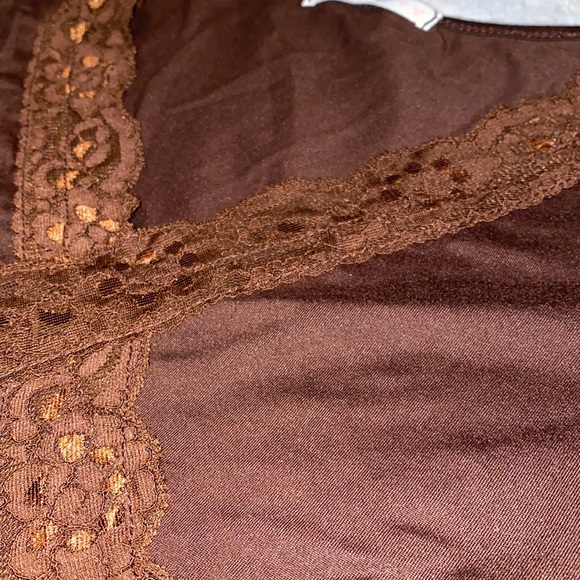 Outfit 🌸 - Picture 2 of 3